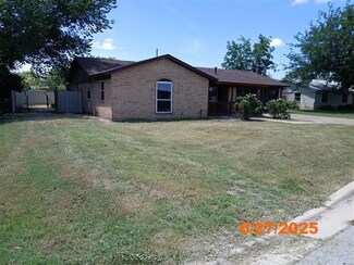 1804 SE 12th St, Mineral Wells, TX 76067