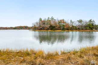 45 Harding Rd, Brunswick, ME 04011