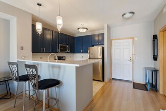 580 N 2nd St Unit 402, Minneapolis, MN 55401