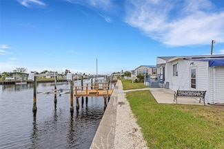 217 Mount Isle Ave NE Unit 197, St. Petersburg, FL 33702