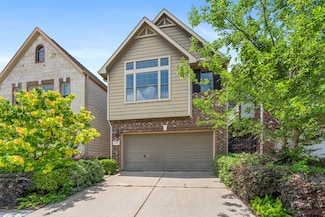 1721 W T C Jester Blvd, Houston, TX 77008