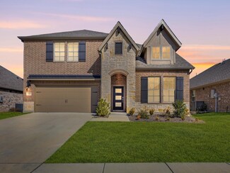 1303 Wheelwright Dr, Forney, TX 75126