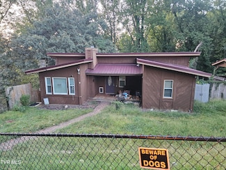 3910 Bond Dr, Kingsport, TN 37664