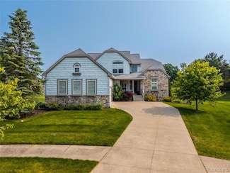 2327 Cherry Tree Ln Unit 21, Grand Blanc, MI 48439