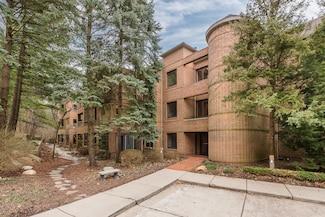 3000 Glazier Way Unit 130, Ann Arbor, MI 48105