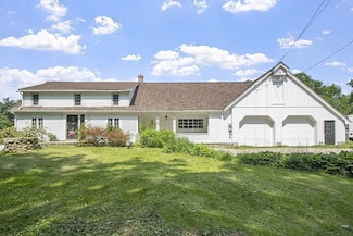 133 Old Westminster Rd, Hubbardston, MA 01452