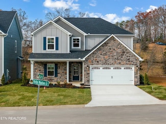 1810 Melton Meadows Dr, Maryville, TN 37803