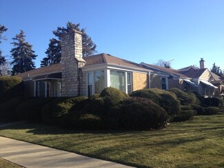 2301 S 15th Ave, Riverside, IL 60546