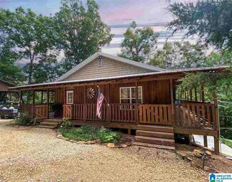 1960 Harbour Point Ln, Delta, AL 36258