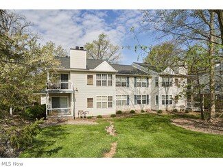 1801 Stoney Run Cir Unit 1801, Broadview Heights, OH 44147