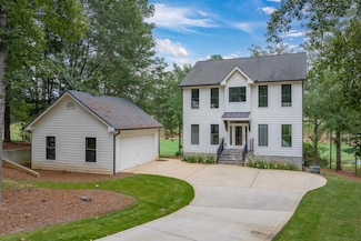 1070 Fairway Ridge Cir, Greensboro, GA 30642