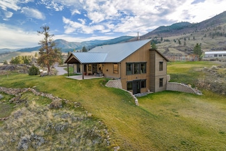 9701 Montana 200, Dixon, MT 59831