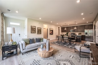 5305 Twisting Vine Ln Unit 102, Glen Allen, VA 23059