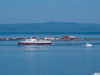 2119 E 2nd Ave, Port Angeles, WA 98362