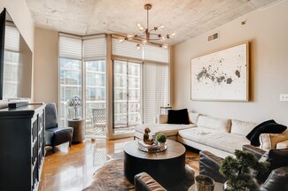 600 12th Ave S Unit 836, Nashville, TN 37203