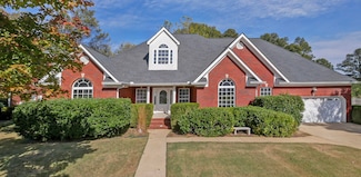 375 Champagne Cir, Ringgold, GA 30736