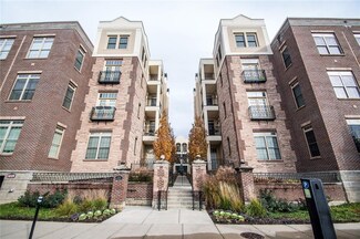 450 E Ohio St Unit 217, Indianapolis, IN 46204
