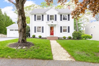 154 Lexington Ave, Needham Heights, MA 02494