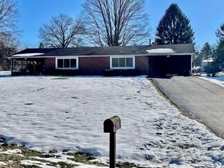 4420 E Kinser Dr, Bloomington, IN 47408