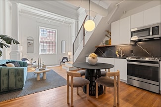 7 Crombie St Unit 13, Salem, MA 01970