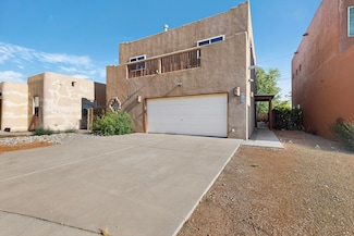 2105 San Venito Rd NW, Albuquerque, NM 87104