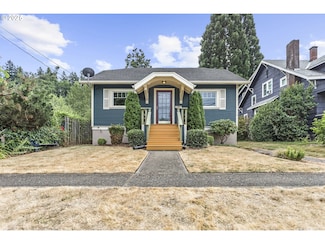504 Abernethy Rd, Oregon City, OR 97045