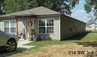 314 SW 3rd St, Walnut Ridge, AR 72476