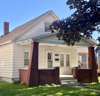 1041 Park St SW, Grand Rapids, MI 49504