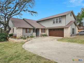 66 Brookhollow Dr, Wimberley, TX 78676