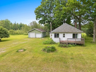 W8417 County Rd G12, Stephenson, MI 49887