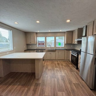 2800 W Memorial Dr, Muncie, IN 47302