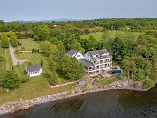 565 W Shore Rd, South Hero, VT 05486
