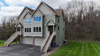 373 Cherokee Dr, Beaver Falls, PA 15010