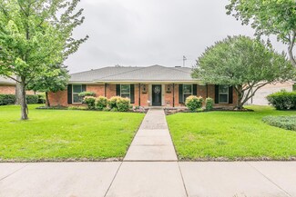 1612 Valleycrest Ln, Carrollton, TX 75006