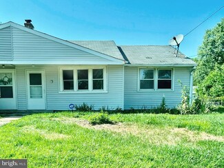 112 Kinsley Rd, Pemberton, NJ 08068
