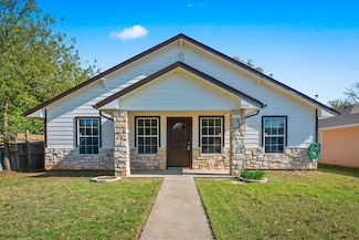 1511 N Brents Ave, Sherman, TX 75090