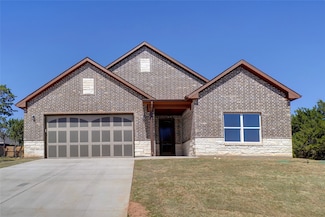 2302 Navasota St, Granbury, TX 76048