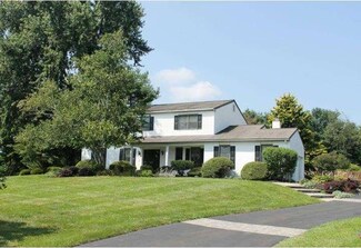 5 Adele Dr, Richboro, PA 18954