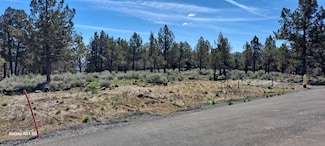 1173 Pipit Ct, Running Y Ranch, OR 97601