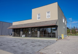 305 E State St, Mauston, WI 53948