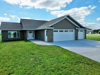 1022 Bucknell Ct, Spring Valley, MN 55975