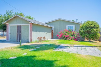 22677 Maple St, Chowchilla, CA 93610