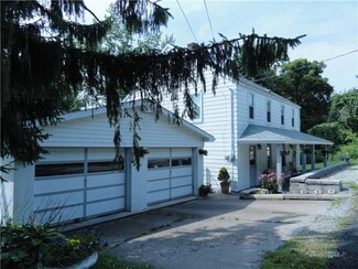 8035 Gladstone Dr, Wendel, PA 15691