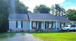 3073 Fisk Rd, Cookeville, TN 38506