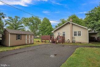 401 Preston Ave, Voorhees, NJ 08043