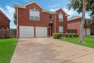 11943 Meadow Crest Dr, Stafford, TX 77477