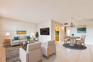 13355 SW 9th Ct Unit 104H, Pembroke Pines, FL 33027