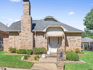 511 Hyde Park Dr, Tyler, TX 75701