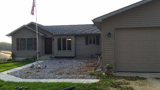 31682 Owatonna Ave, Kendall, WI 54638