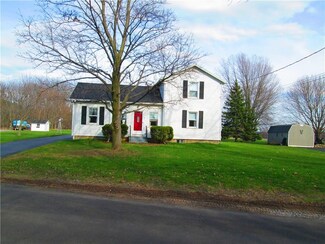 43 Silver St, Clifton Springs, NY 14432